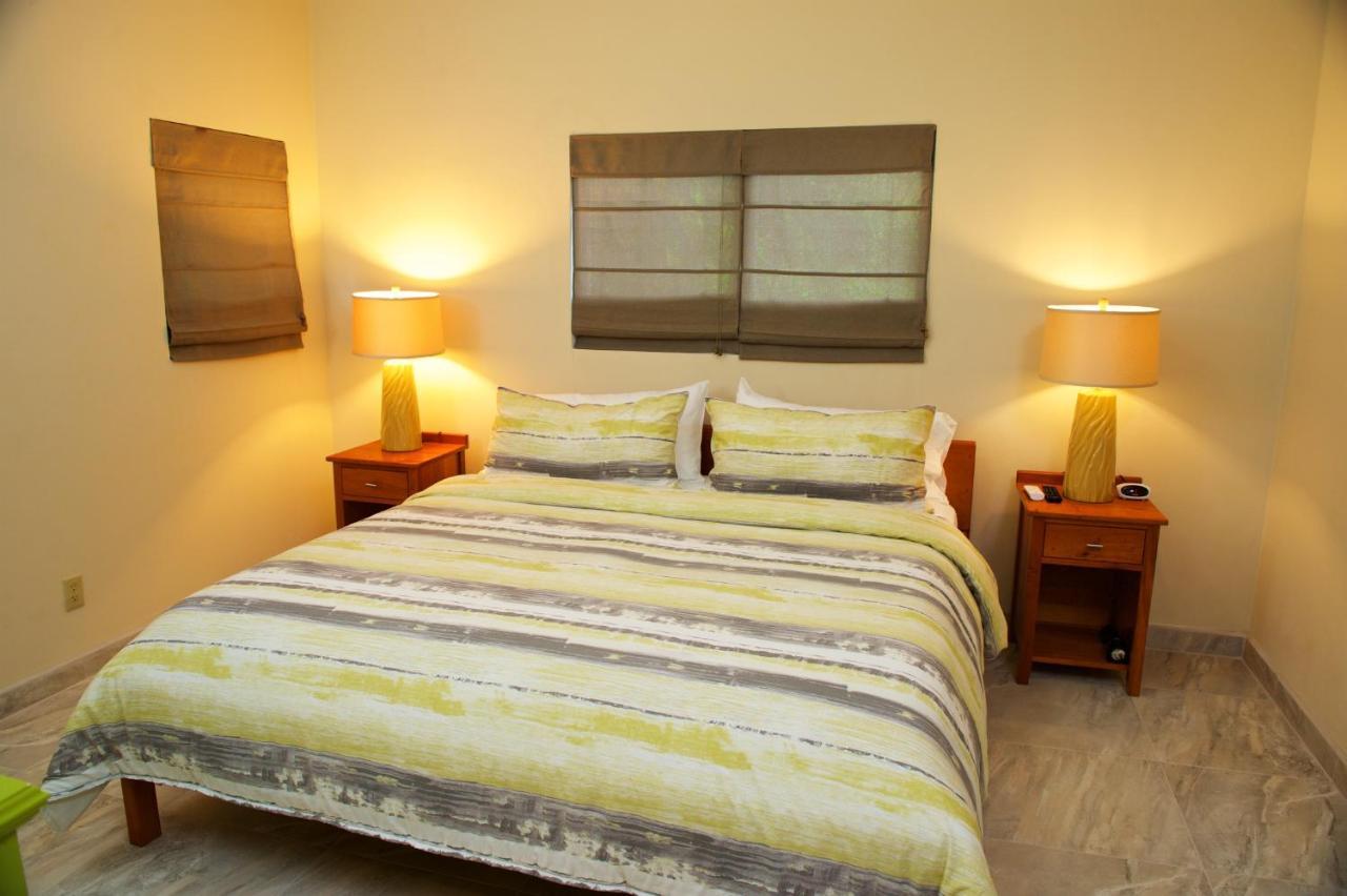 Coral House Bed & Breakfast ปุนตากอร์ดา ภายนอก รูปภาพ