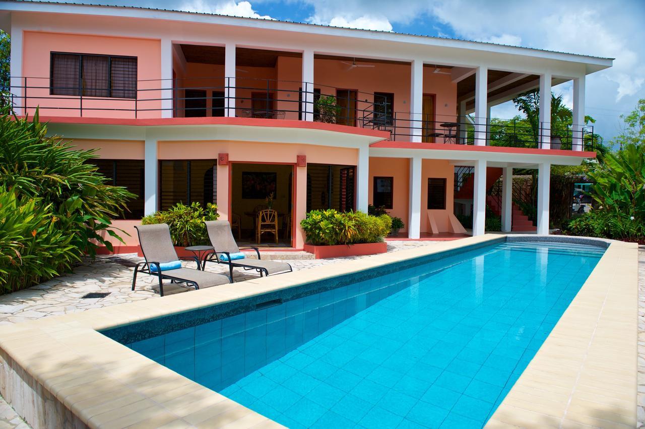 Coral House Bed & Breakfast ปุนตากอร์ดา ภายนอก รูปภาพ