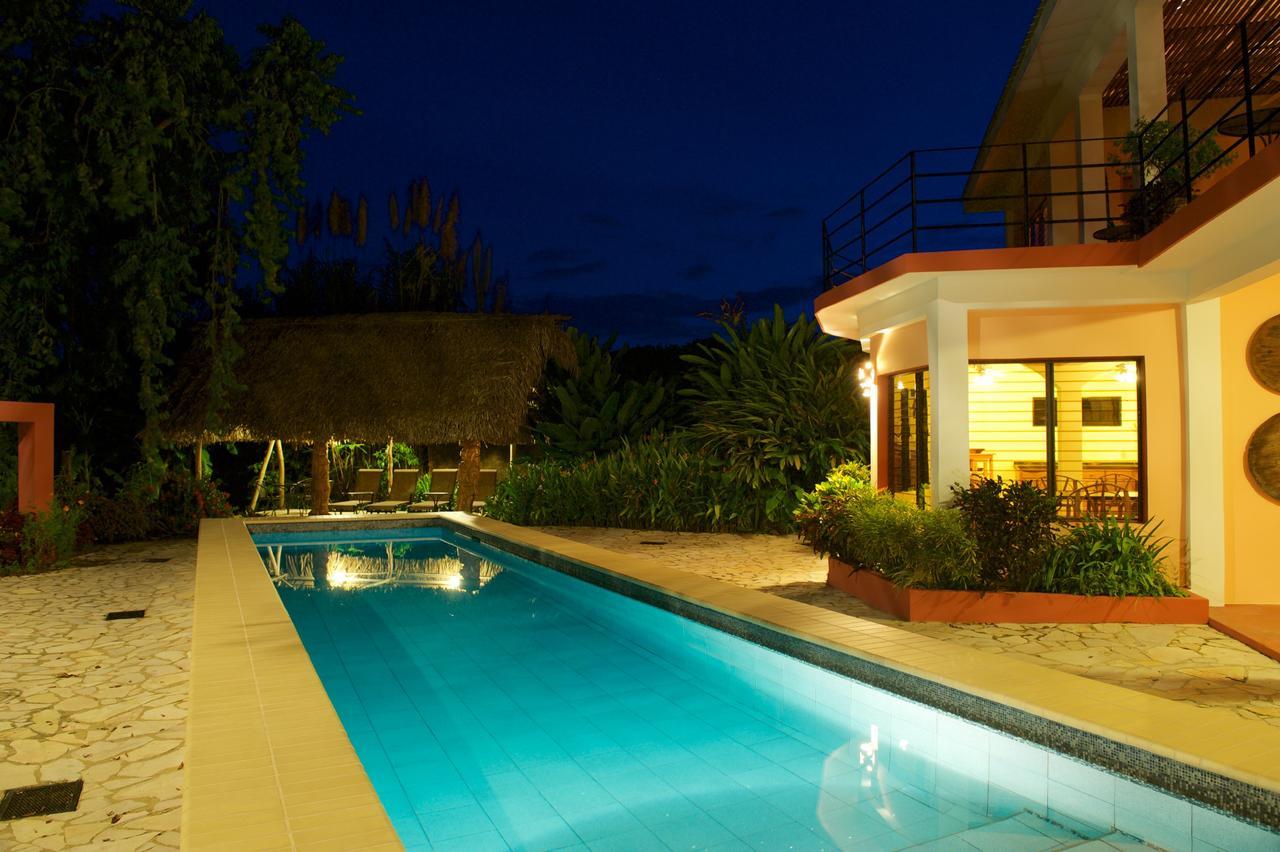 Coral House Bed & Breakfast ปุนตากอร์ดา ภายนอก รูปภาพ